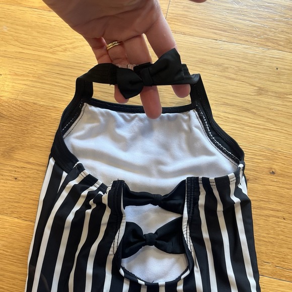 Rufflebutts Toddler Girl Black White Stripe Swimsuit Bows Size 4t - Picture 7 of 8